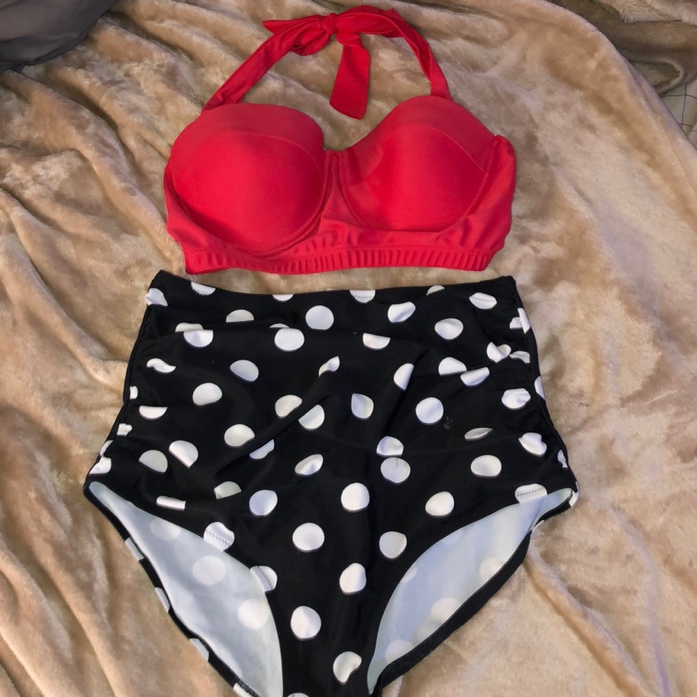 Bathing suit